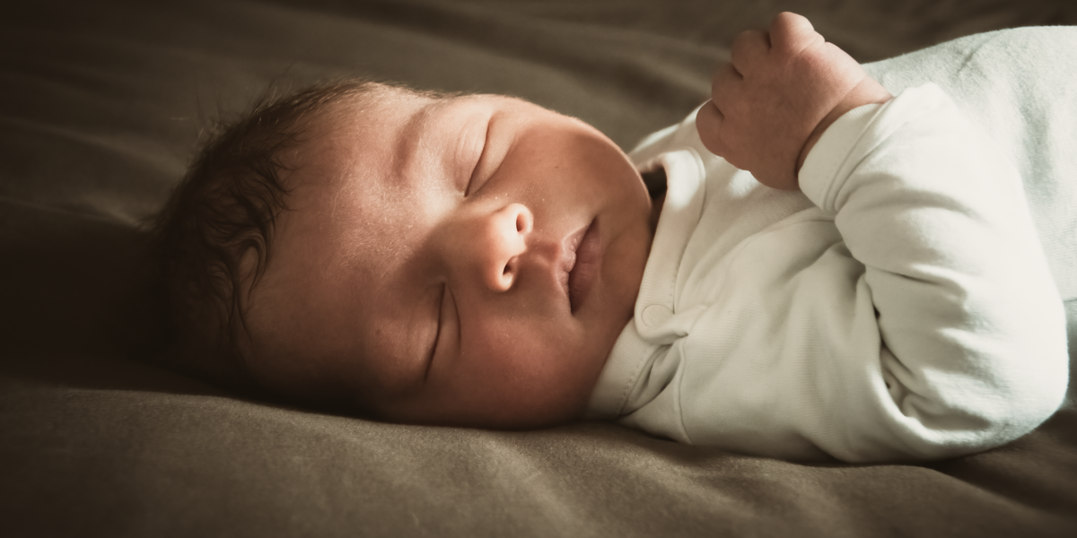 baby slaaproutine opbouwen vanaf geboorte