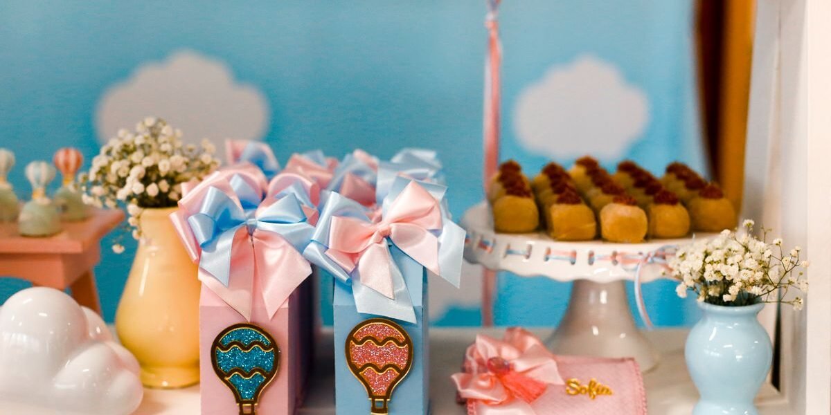 Ouders stellen geboortelijst samen en bepalen hoeveel cadeaus erop komen