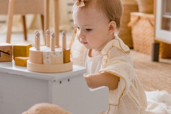 Origineel babycadeau met naam als blijvend kraamcadeau voor een baby